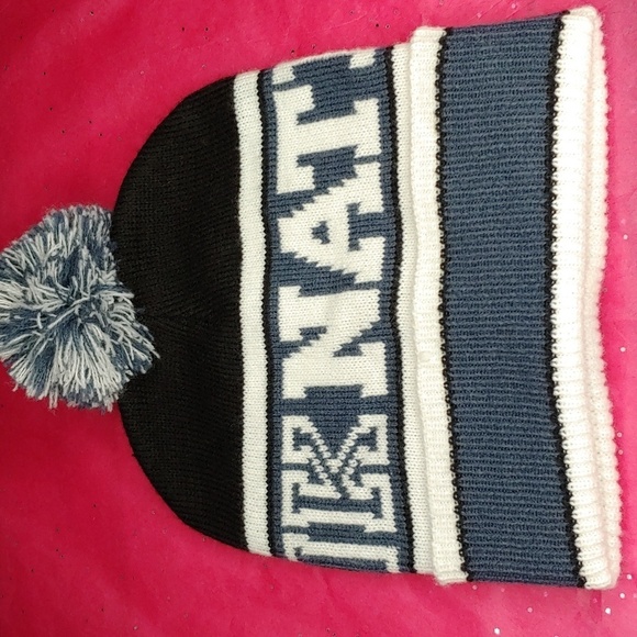 Victoria Secret Pink Nation Beanie VS Pom Pom Beanie VS Hat  VS Beanie NEW - Picture 2 of 6